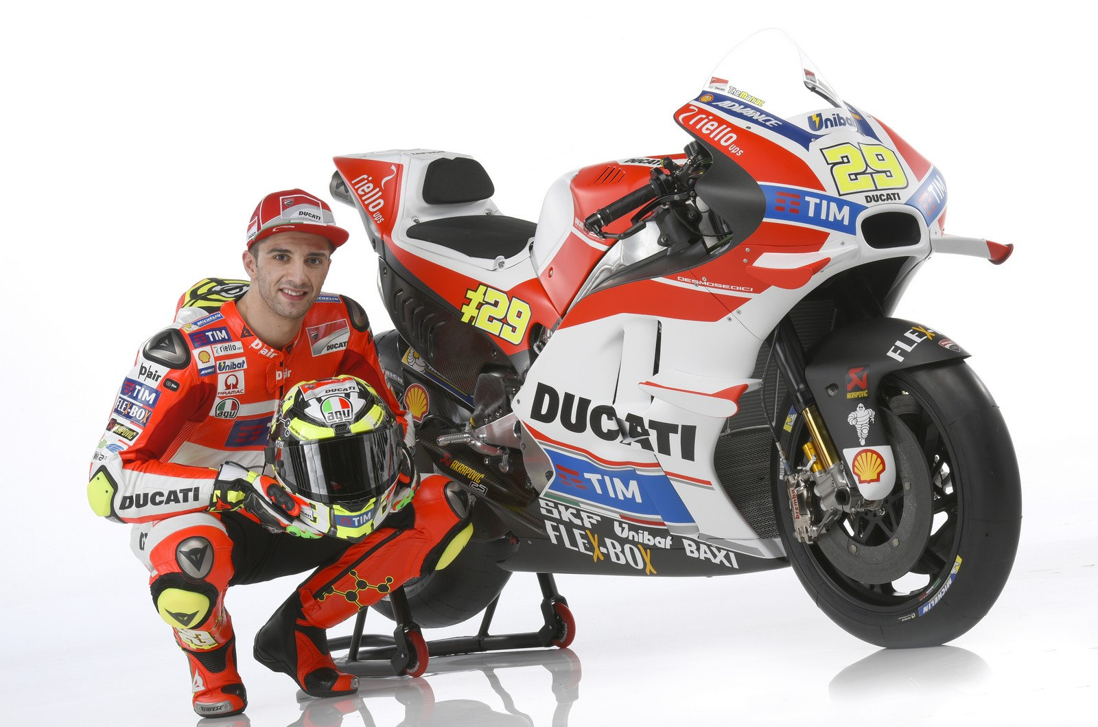 Andrea Iannone con la Ducati Desmosedici GP numero 29 nel 2016.