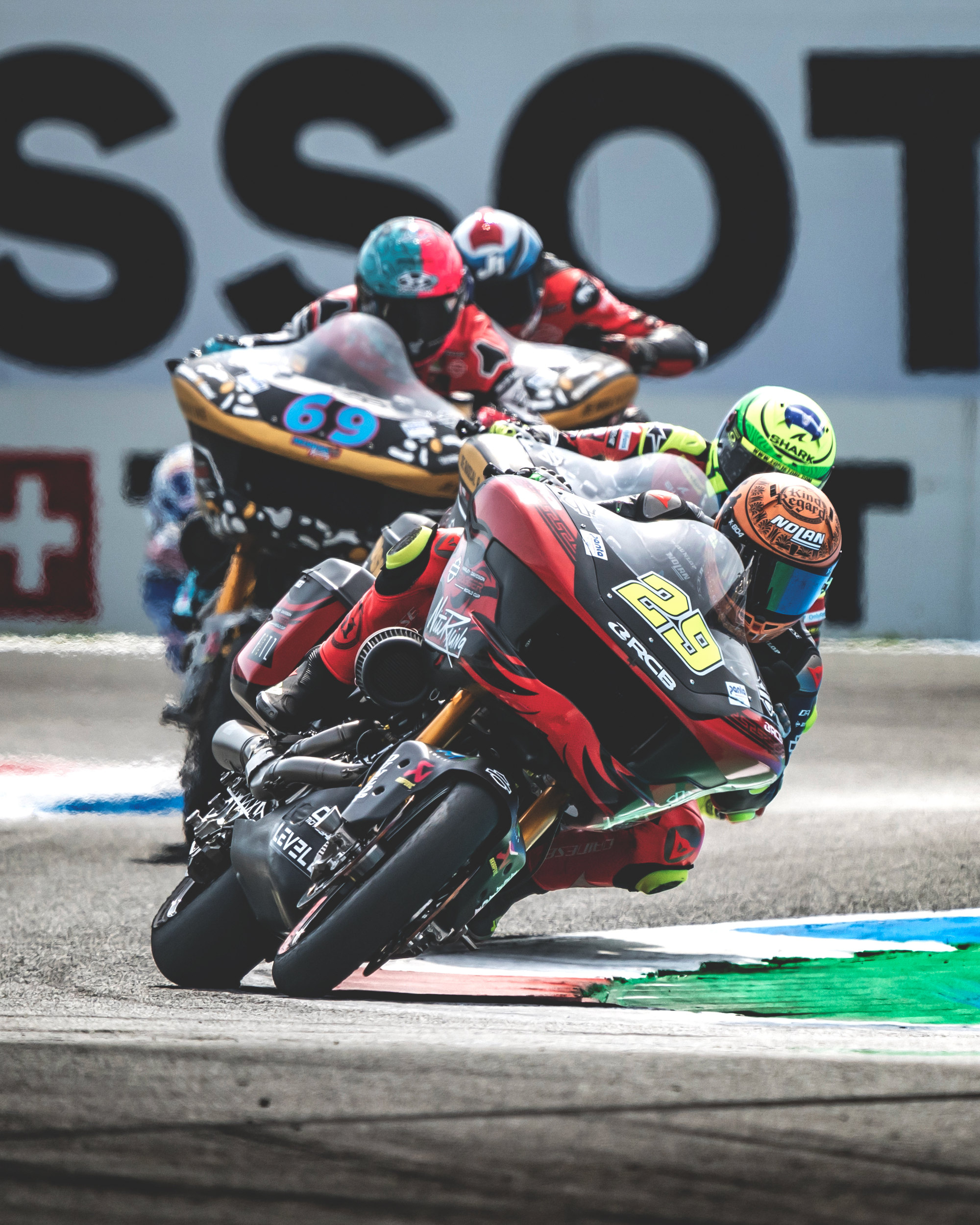 La Harley-Davidson numero 29 di Andrea Iannone in gara ad Assen.